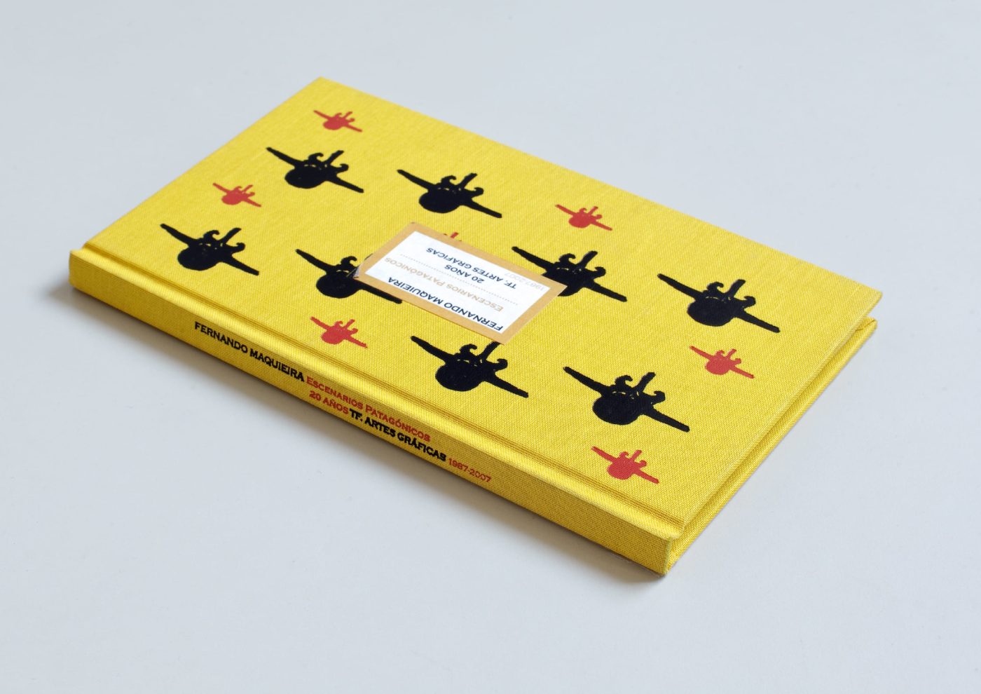 Fernando Maquieira - fernando-maquieira_escenarios-patagonicos_libro_2025_01